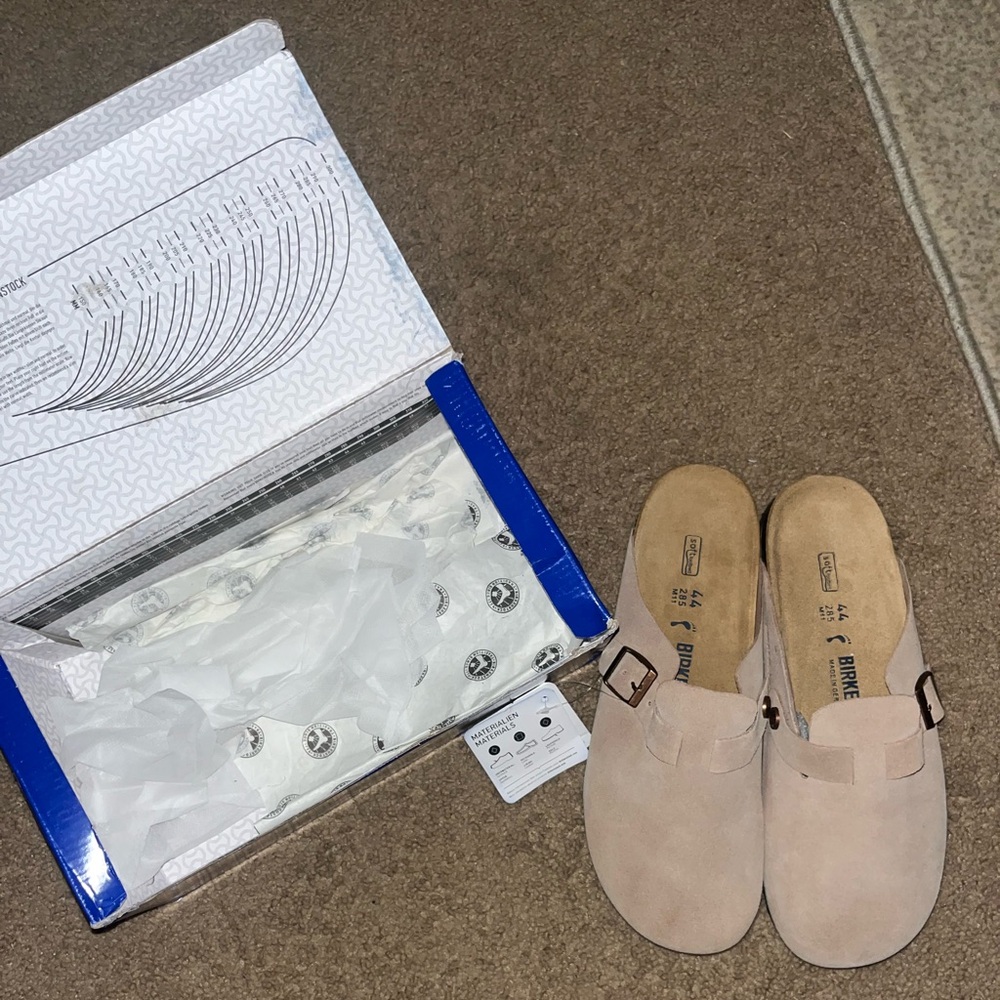 Brikenstocks mud color size 11/ size 44